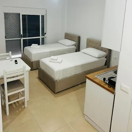 Guest house Tola
