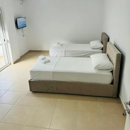 Guest house Tola *