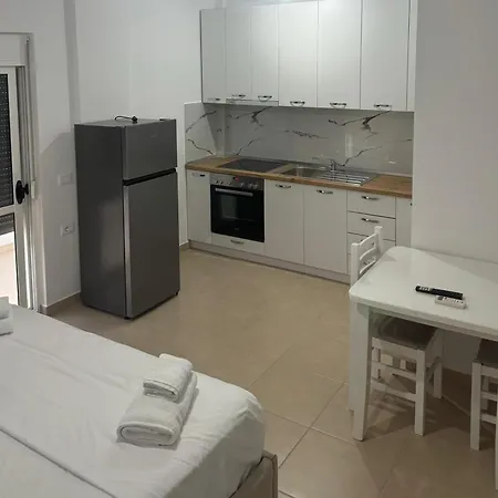 Guest house Tola *